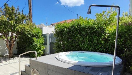 House 2 bedrooms, with jacuzzi