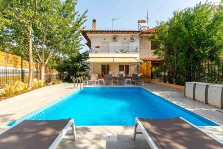 Villa 4 bedrooms, with pool