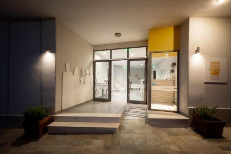 Aparthotel 4 ospiti, con giardino