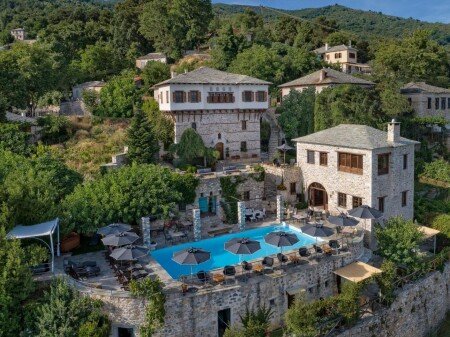 Hotel with pool