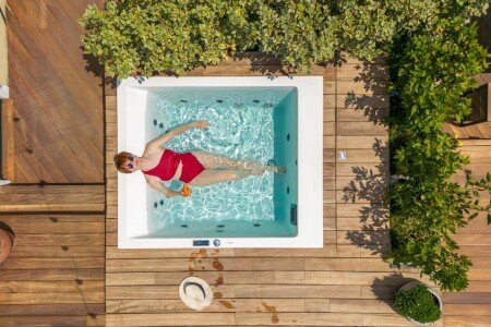 Hotel with jacuzzi