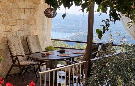 Bed and breakfast 3 camere, con giardino