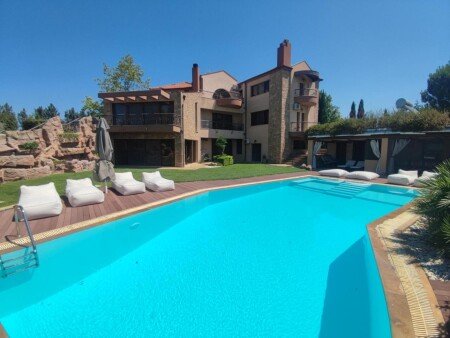 Villa 5 bedrooms, with jacuzzi