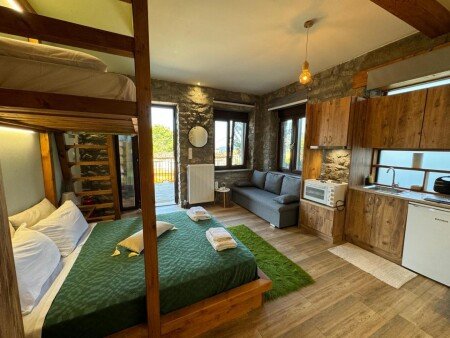 Maison 1 chambre, avec jardin