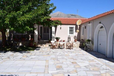 Villa 1 camera, con giardino