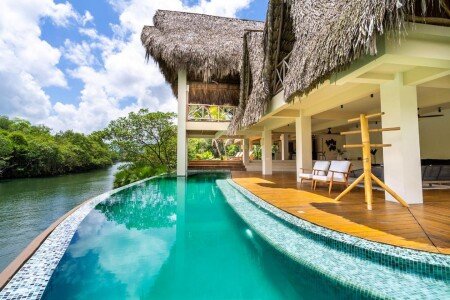 Villa 5 habitaciones, con piscina