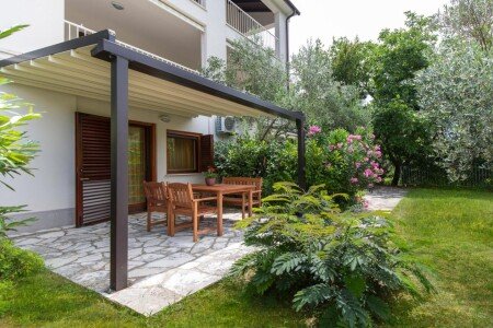 Appartamento 5 ospiti, con giardino