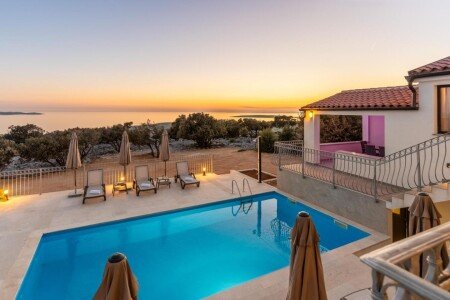 Villa 3 camere, con piscina