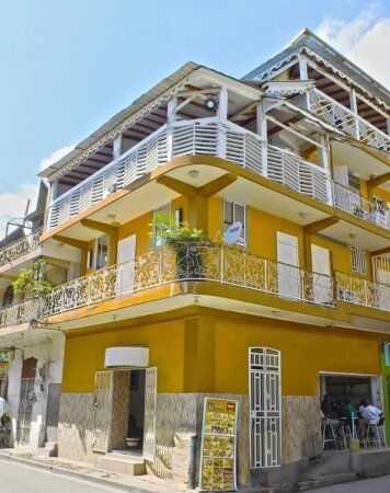 Hotel con aire acondicionado