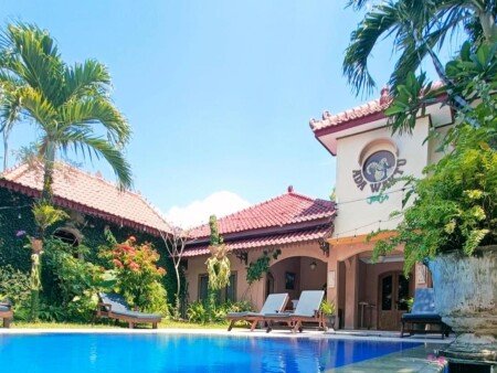 Bed and breakfast 5 Gäste, mit Pool