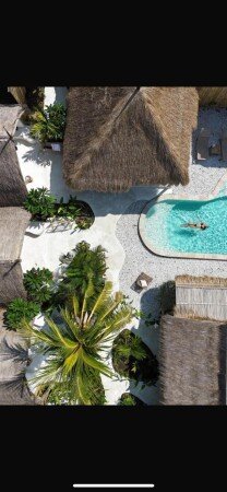 Hotel con piscina
