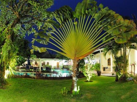 Bed and breakfast 4 voyageurs, avec piscine