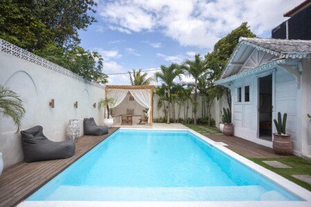 Hostel 3 guests, with pool