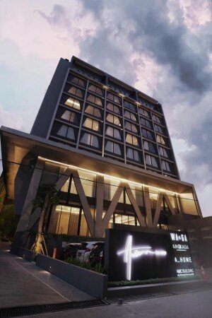 Hotel with pool
