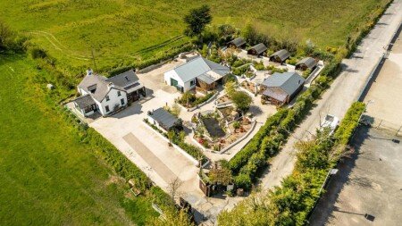 Camping / Mobil Home 20 voyageurs, avec jacuzzi