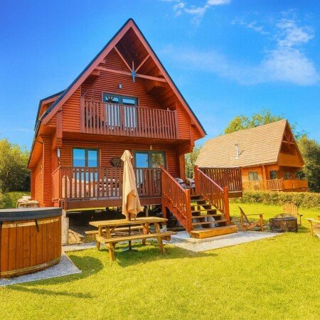 Camping / Mobil Home 3 chambres, avec jacuzzi