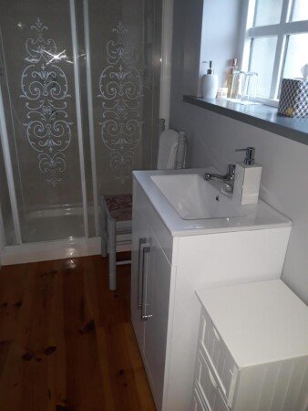 Bed and breakfast 2 guests, with garden