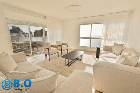 Apartment 5 bedrooms, with gym