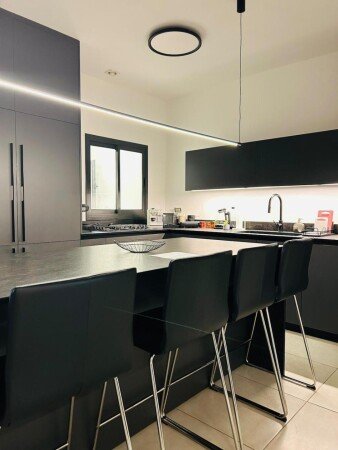 Appartement 3 chambres, avec climatisation