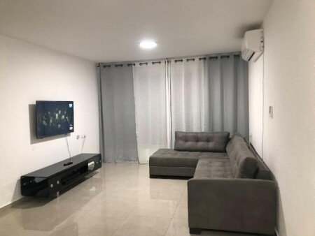 Appartement 3 chambres, avec climatisation
