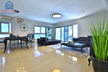 Wohnung 4 Schlafzimmer, mit Pool