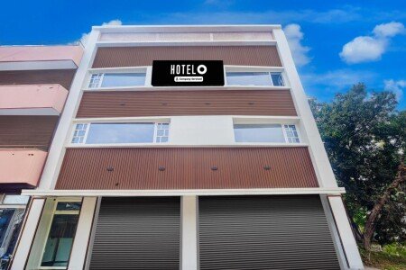 Hotel with air conditioning