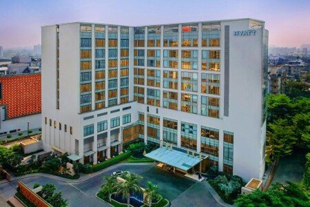Hotel with pool