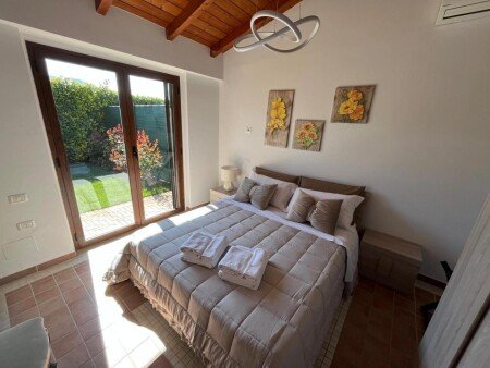 Bed and breakfast 1 camera, con giardino