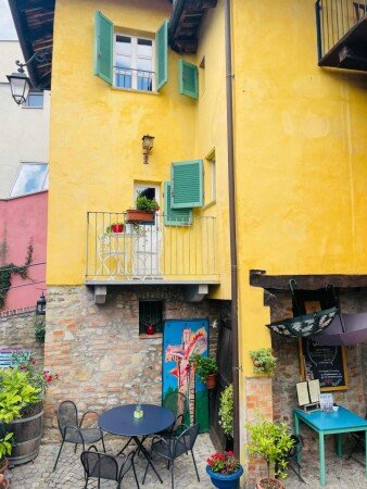 Casa 1 camera, con wifi