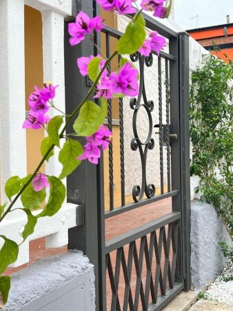 Casa 2 camere, con giardino