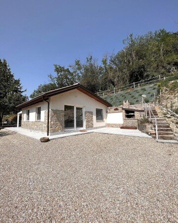 Casa 1 camera, con piscina