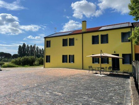 Bed and breakfast 3 ospiti, con giardino