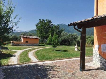 Appartamento 3 camere, con giardino