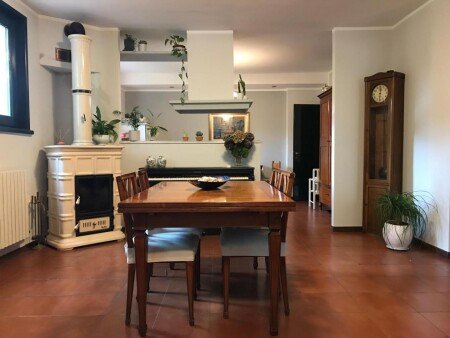 Appartamento 1 camera, con giardino