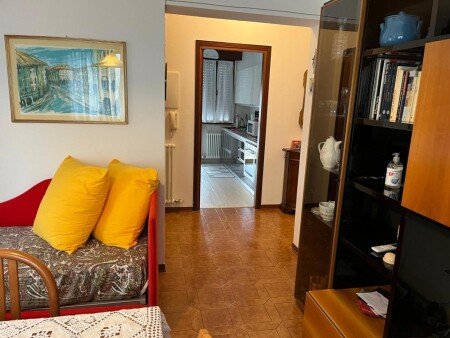 Casa 3 camere, con giardino