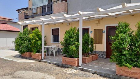 Casa 2 camere, con giardino
