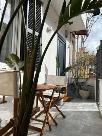 Appartamento 1 camera, con giardino