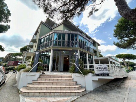 Aparthotel 4 ospiti, con giardino