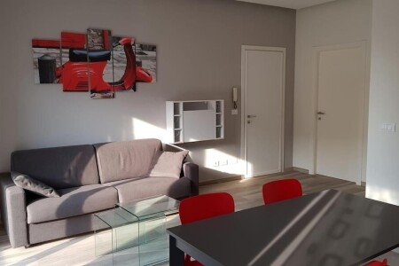 Appartamento 2 camere, con parcheggio