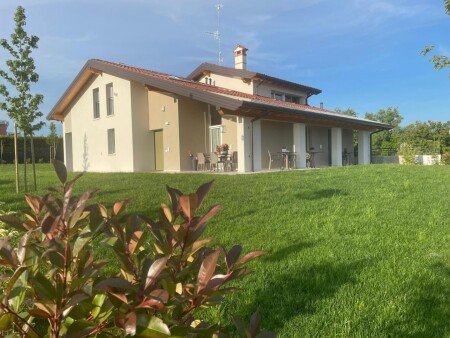 Bed and breakfast 3 ospiti, con giardino