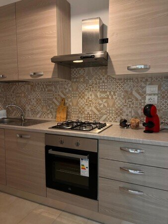 Appartamento 1 camera, con giardino