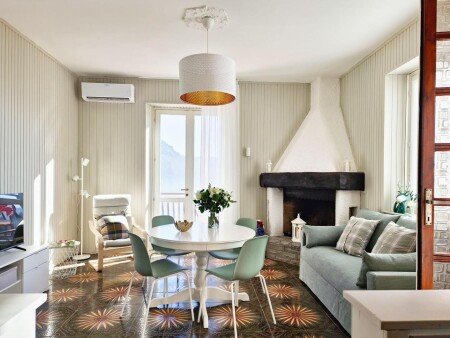 Casa 2 camere, con giardino