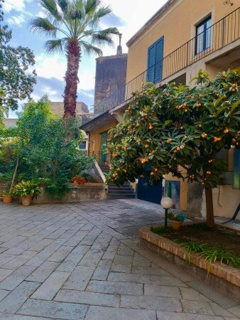 Villa 3 camere, con giardino