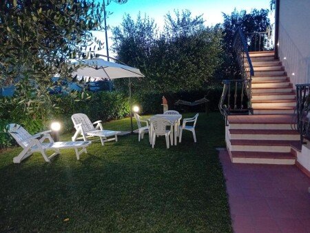 Appartamento 3 camere, con giardino