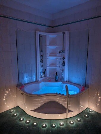 Bed and breakfast 5 ospiti, con idromassaggio