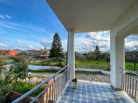 Appartamento 4 ospiti, con giardino