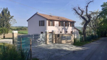Bed and breakfast 1 camera, con giardino