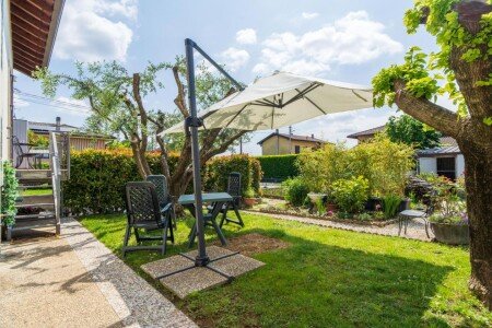 Appartamento 1 camera, con giardino