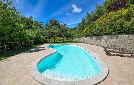 Casa 3 camere, con piscina