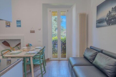 Appartamento 1 camera, con giardino